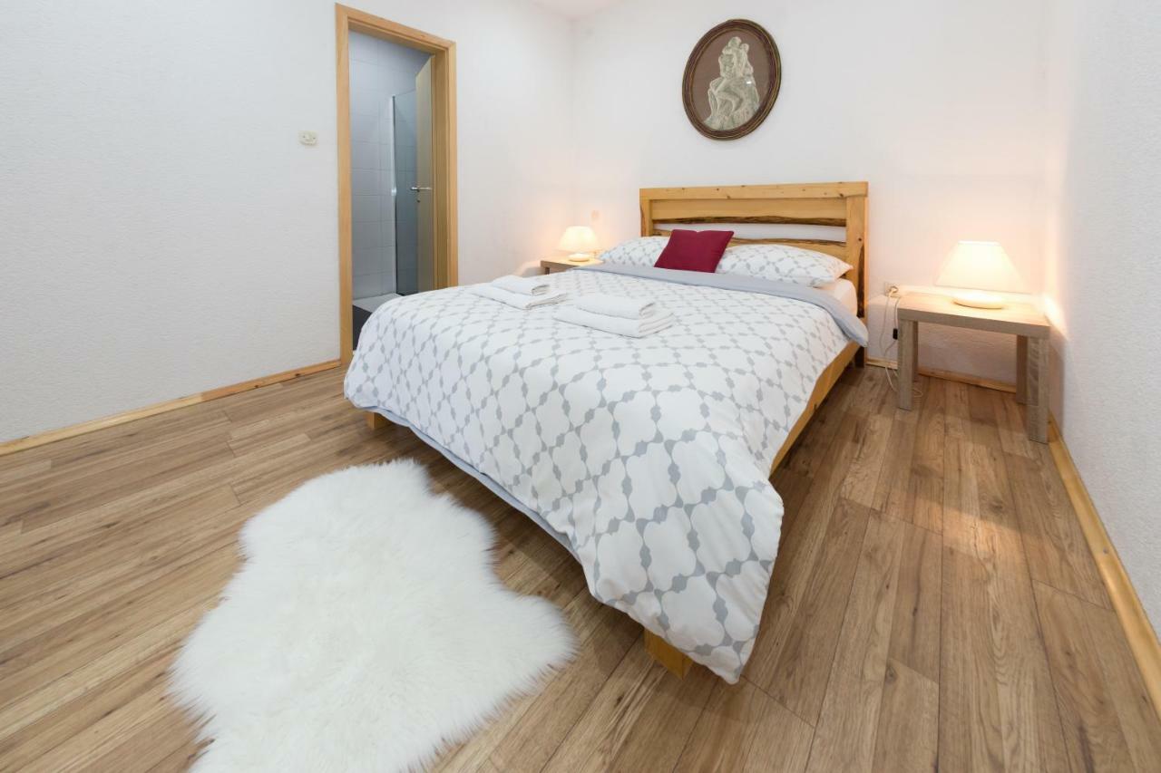 Studio Apartments Plitvice Lacus 科雷尼察 外观 照片