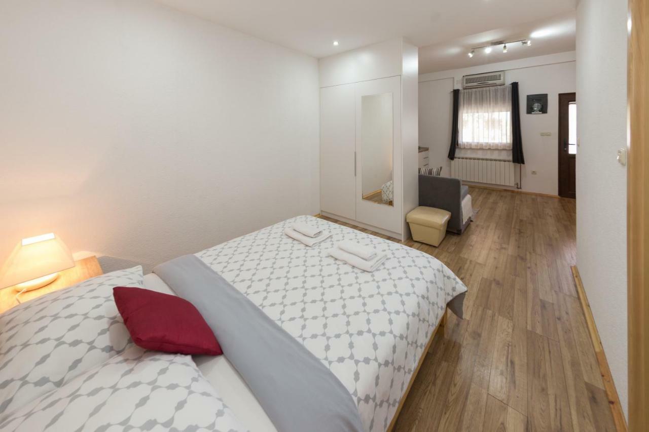 Studio Apartments Plitvice Lacus 科雷尼察 外观 照片