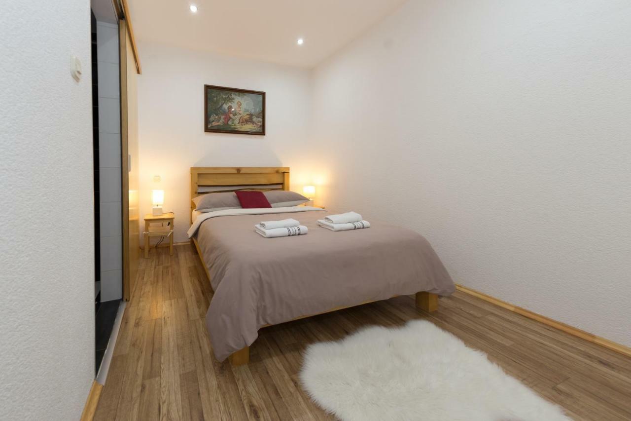 Studio Apartments Plitvice Lacus 科雷尼察 外观 照片