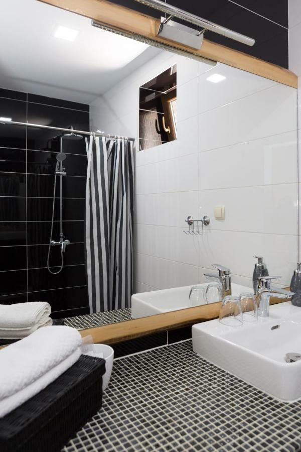 Studio Apartments Plitvice Lacus 科雷尼察 外观 照片